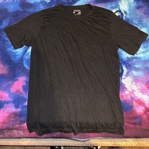 American Eagle Outfitters Solid Black Tee
